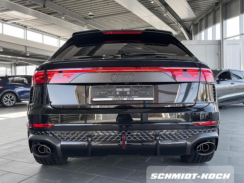 Neu Audi RS Q8 Performance 640 PS (470 kW) 2026 Mythosschwarz (schwarz) SUV