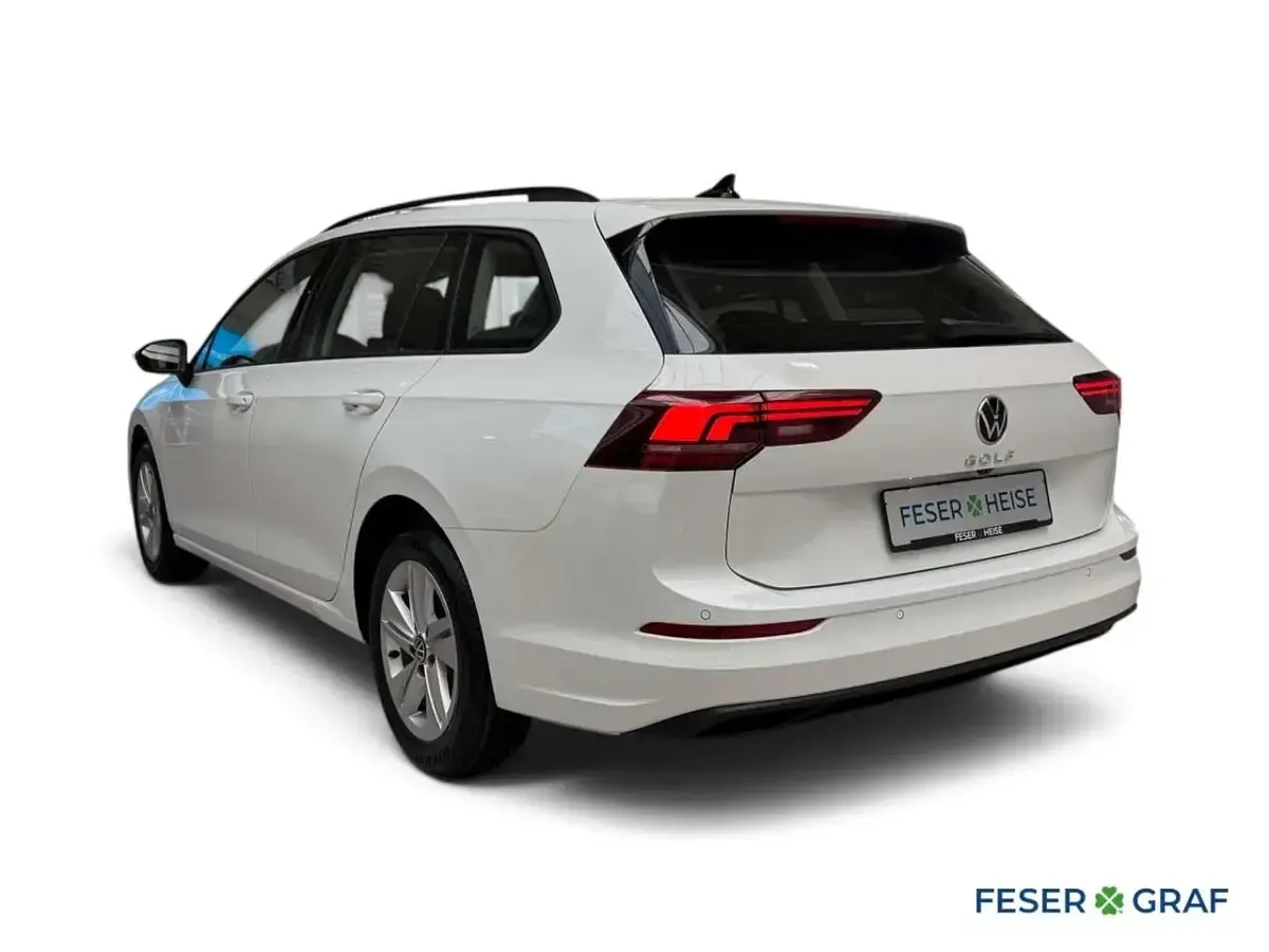 Neu VW Golf VIII Life 116 PS (85 kW) 2026 Pure white uni Kombi