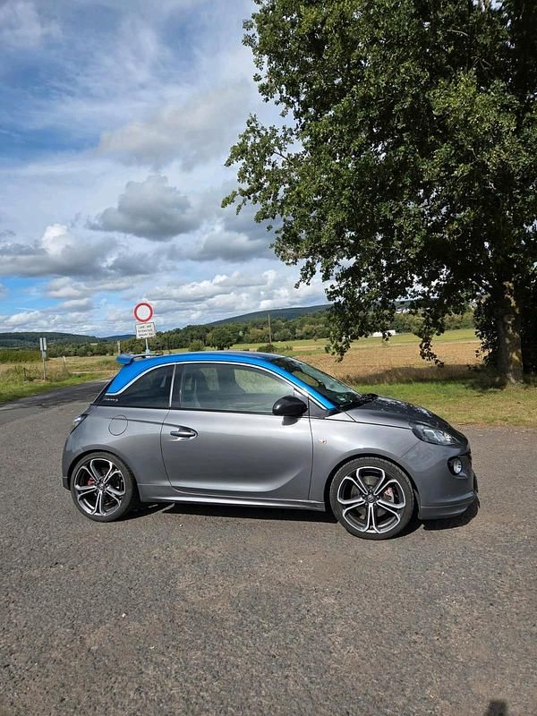 Gebraucht 2015 Opel Adam S Kleinwagen | 11.000 € (Etwas zu teuer) - Bild 1/4