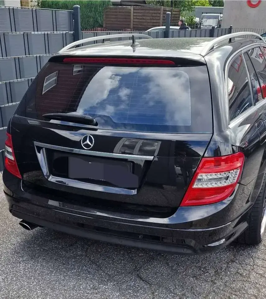 Gebraucht Mercedes C250 AMG 204 PS (150 kW) 2009 Obsidianschwarz  metalliclack Kombi