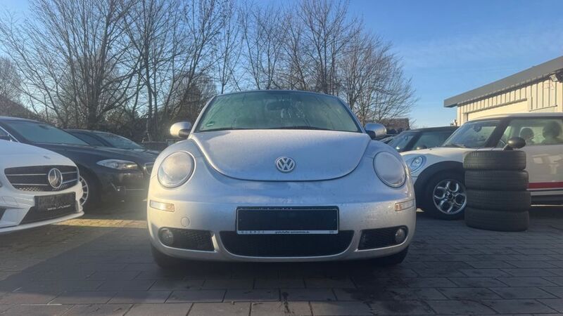 Gebraucht VW New Beetle Cabriolet 102 PS (75 kW) 2007 Silber Cabrio