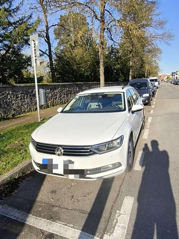 Gebraucht VW Passat 150 PS (110 kW) 2017 Limousine