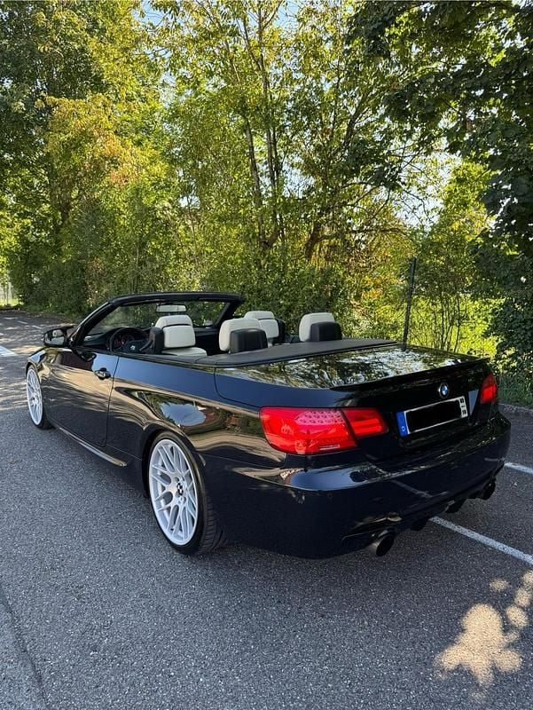 Schwarz Gebraucht 2011 BMW 325 Cabriolet Performance Cabrio | 13.500 € (Fairer Preis) - Bild 1/4