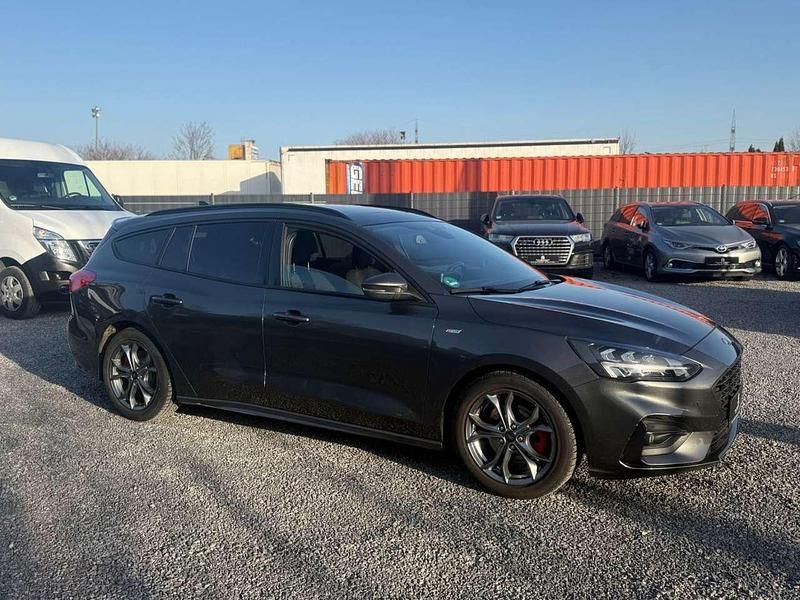 Gebraucht Ford Focus ST-Line X 155 PS (114 kW) 2020 Grau Kombi