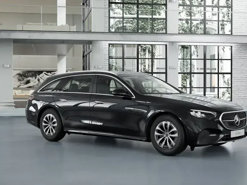 Gebraucht Mercedes E220 Avantgarde 197 PS (144 kW) 2026 Schwarz