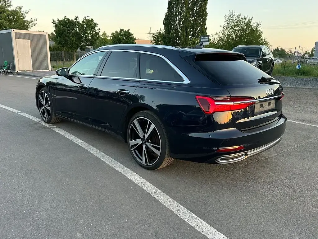 Gebraucht Audi A6 Design 204 PS (150 kW) 2021 Blau Kombi