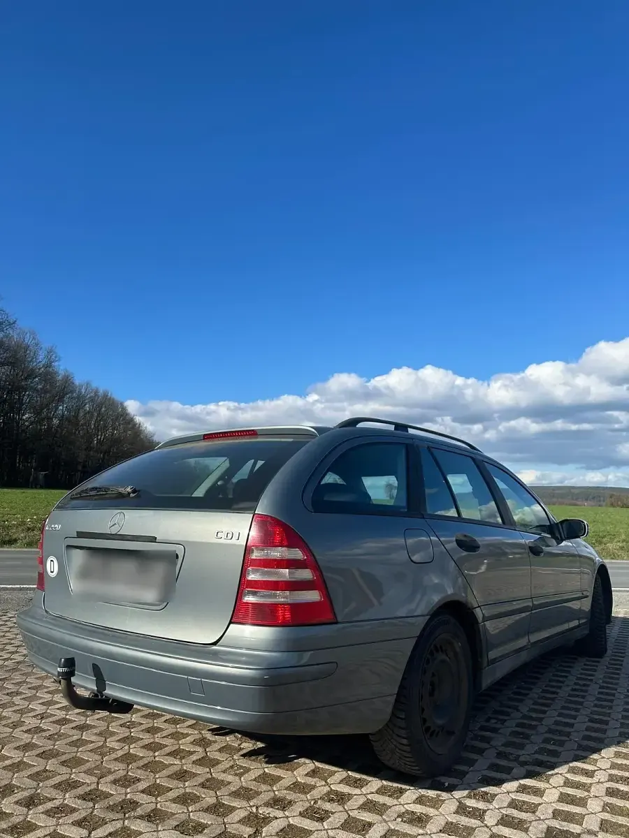 Second-hand Mercedes C220 150 CP (110 kW) 2005 Gri Break