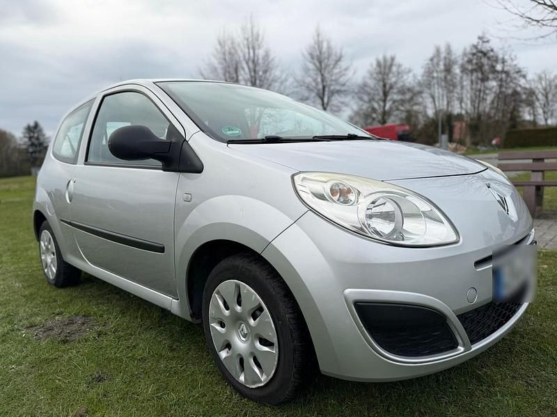 Gebraucht Renault Twingo 58 PS (42 kW) 2008 Silber Kleinwagen