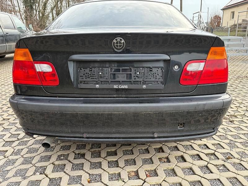 Gebraucht BMW 316 105 PS (77 kW) 2000 Schwarz Limousine