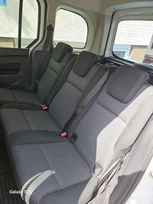 Gebraucht 2018 Mercedes Citan 112 Kombi | 122.800 € (Teuer) - Bild 1/4