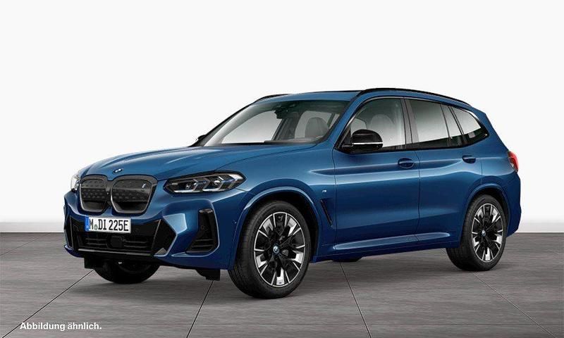 Gebraucht BMW iX3 M Sport 210 kW (286 PS) 2022 Blau SUV