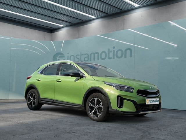 Grün Gebraucht 2024 Kia XCeed Spirit SUV | 32.940 € - Bild 1/2