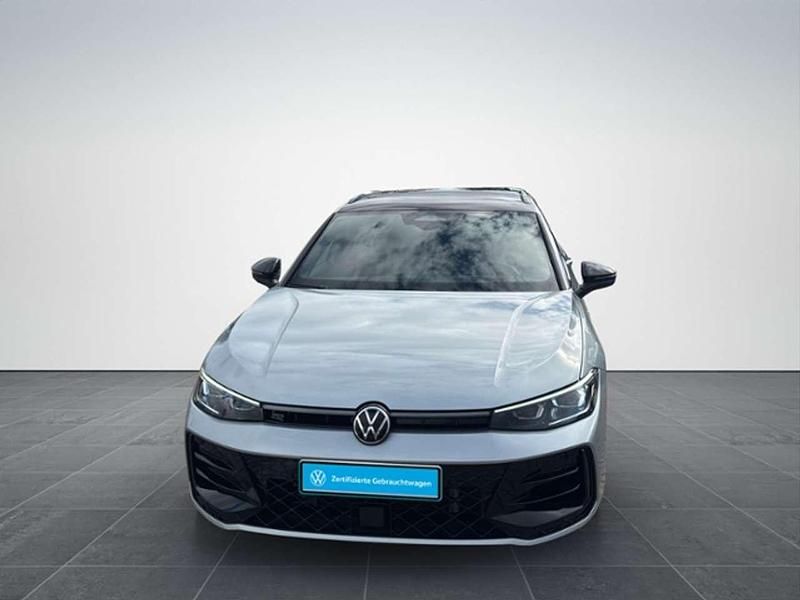 Gebraucht VW Passat R-line 265 PS (194 kW) 2025 Silber Kombi