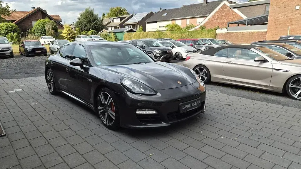 Gebraucht Porsche Panamera Turbo 250 PS (183 kW) 2012 Grau Kleinwagen