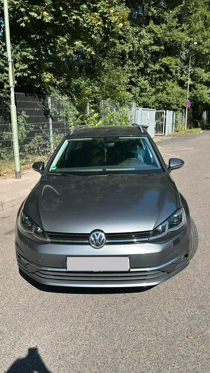 Gebraucht VW Golf VII 116 PS (85 kW) 2018 Grau Kombi