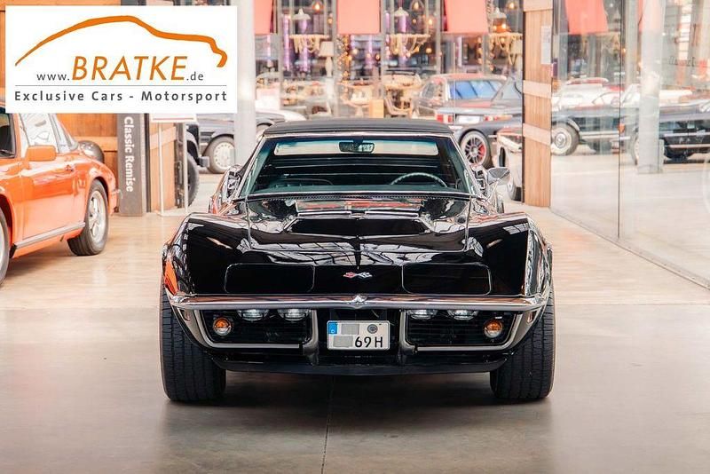 Second-hand Corvette Stingray 390 CP (286 kW) 1969 Negru Cabrio