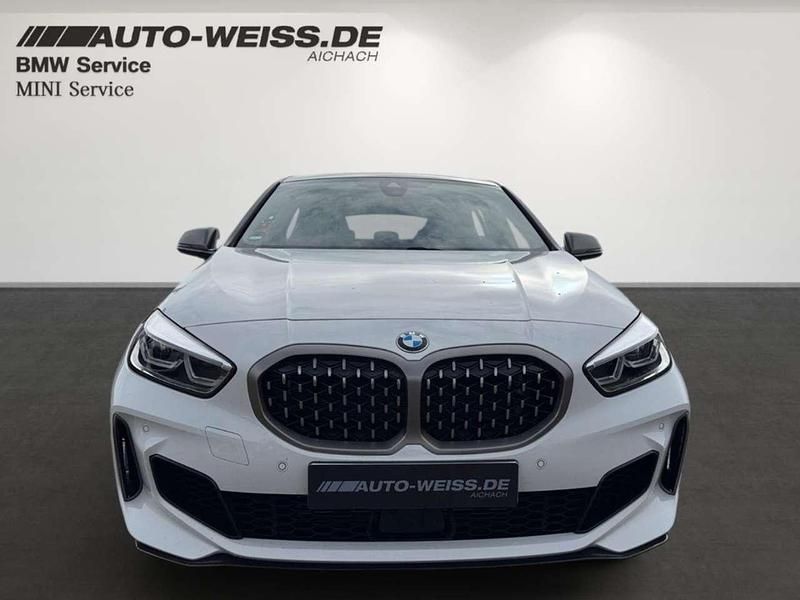 Gebraucht BMW 135 306 PS (225 kW) 2023 Alpinweiss iii Kleinwagen