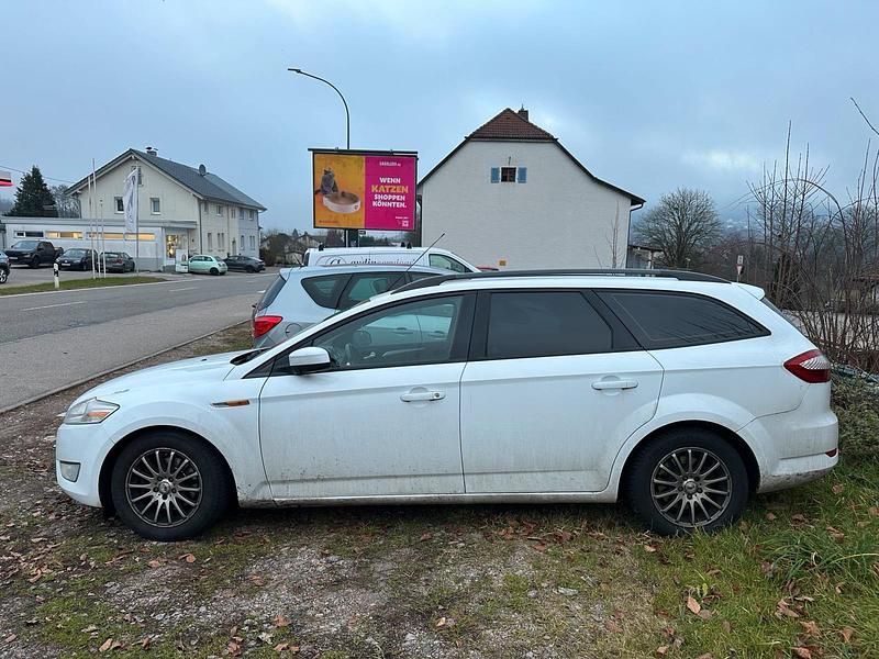 Gebraucht Ford Mondeo Titanium 140 PS (102 kW) 2009 Weiß Kombi