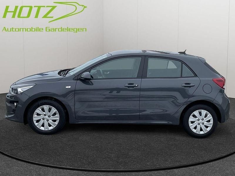 Gebraucht Kia Rio Platinum Edition 120 PS (88 kW) 2023 Perennial grey Limousine