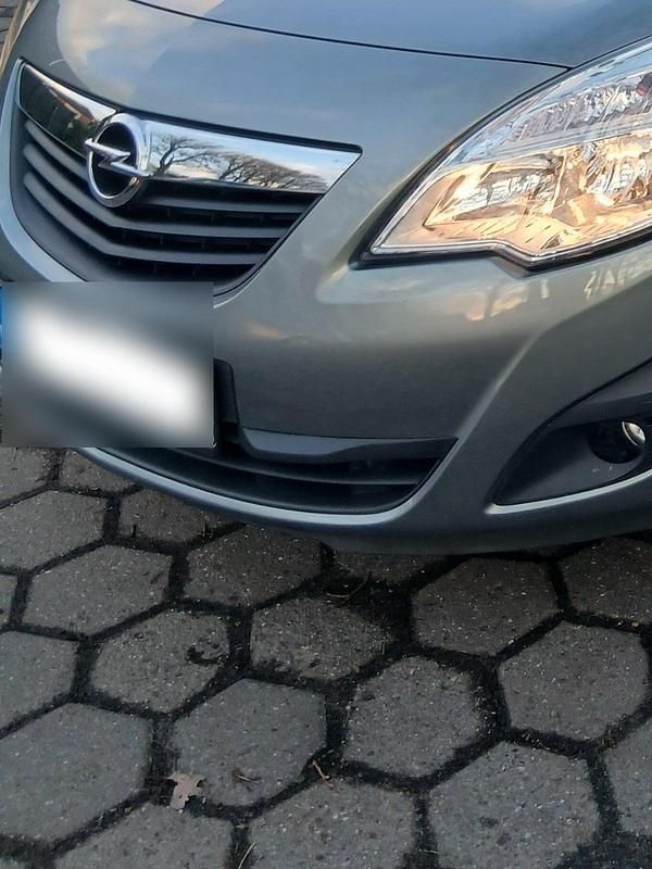 Gebraucht Opel Meriva 101 PS (74 kW) 2011 Grau Van / Kleinbus