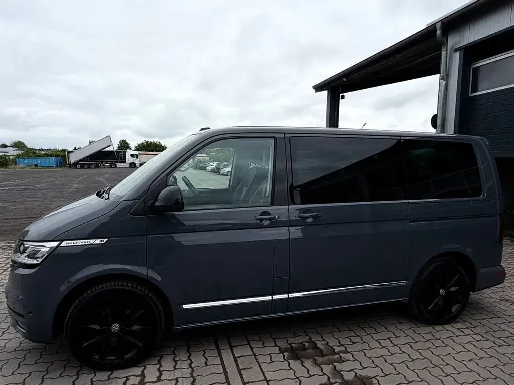Brugt VW Multivan 204 HK (150 kW) 2023 Grå MPV