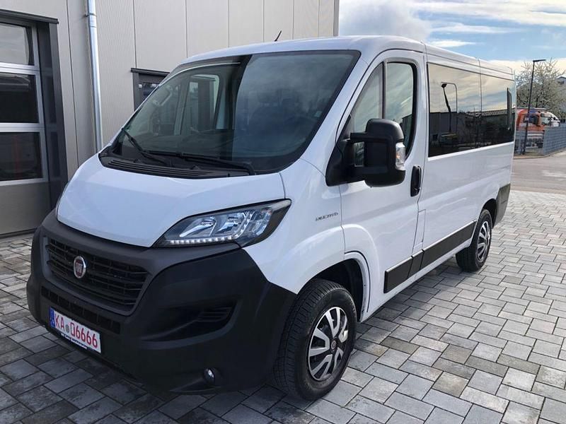 Weiß Gebraucht 2020 Fiat Ducato Van | 17.999 € (Teuer) - Bild 1/4