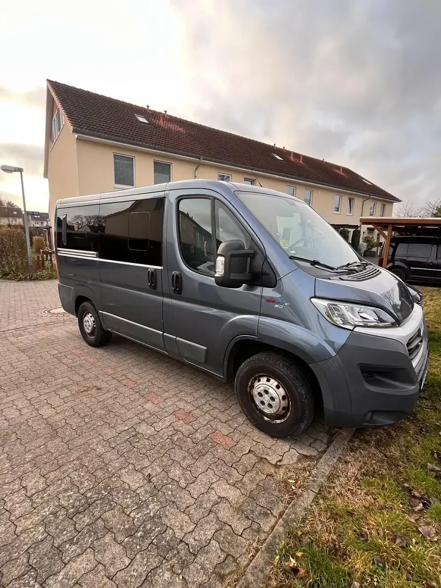 Gebraucht Fiat Ducato 150 PS (110 kW) 2016 Grau Van