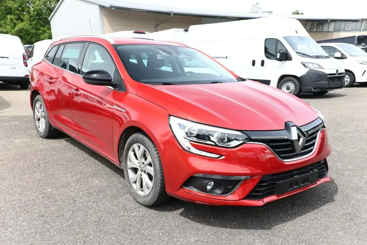 Gebraucht Renault Mégane IV 140 PS (102 kW) 2020 Rot metallic