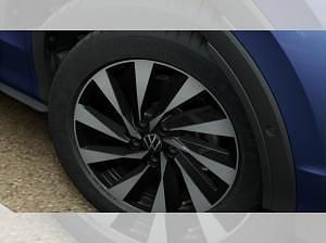 Neu VW T-Roc Life 116 PS (85 kW) 2026 Blau (celestial blue metallic) SUV