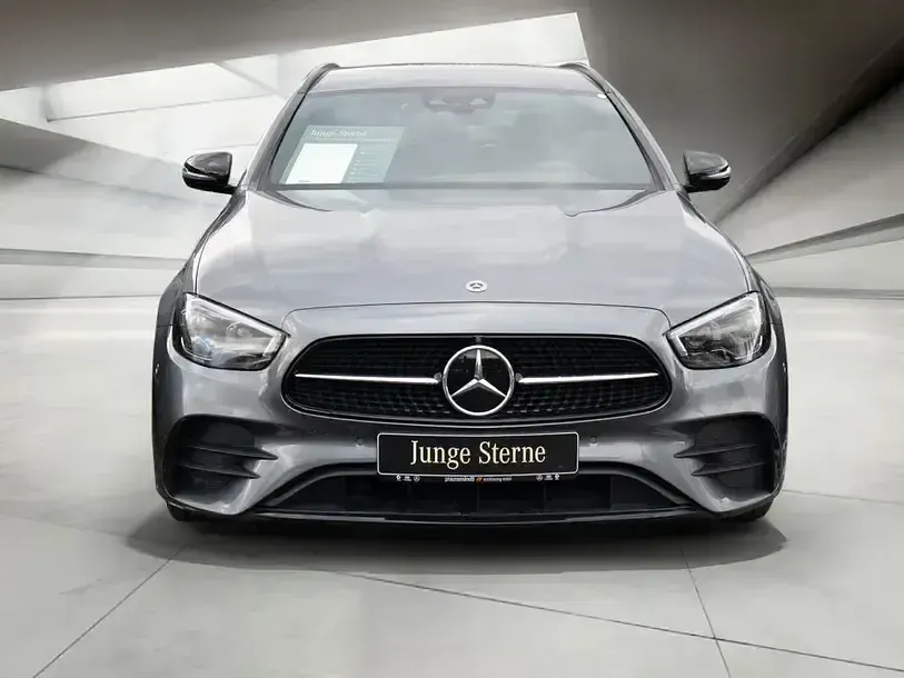 Gebraucht Mercedes E220 AMG 200 PS (147 kW) 2023 Grau Limousine