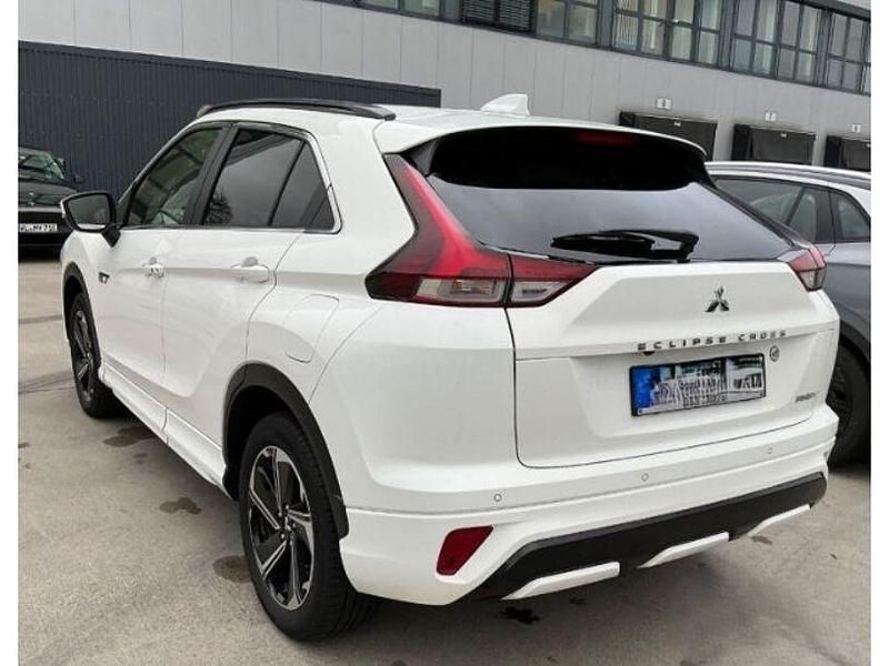 Gebraucht Mitsubishi Eclipse Cross Plus 188 PS (138 kW) 2022 S) (weiss SUV