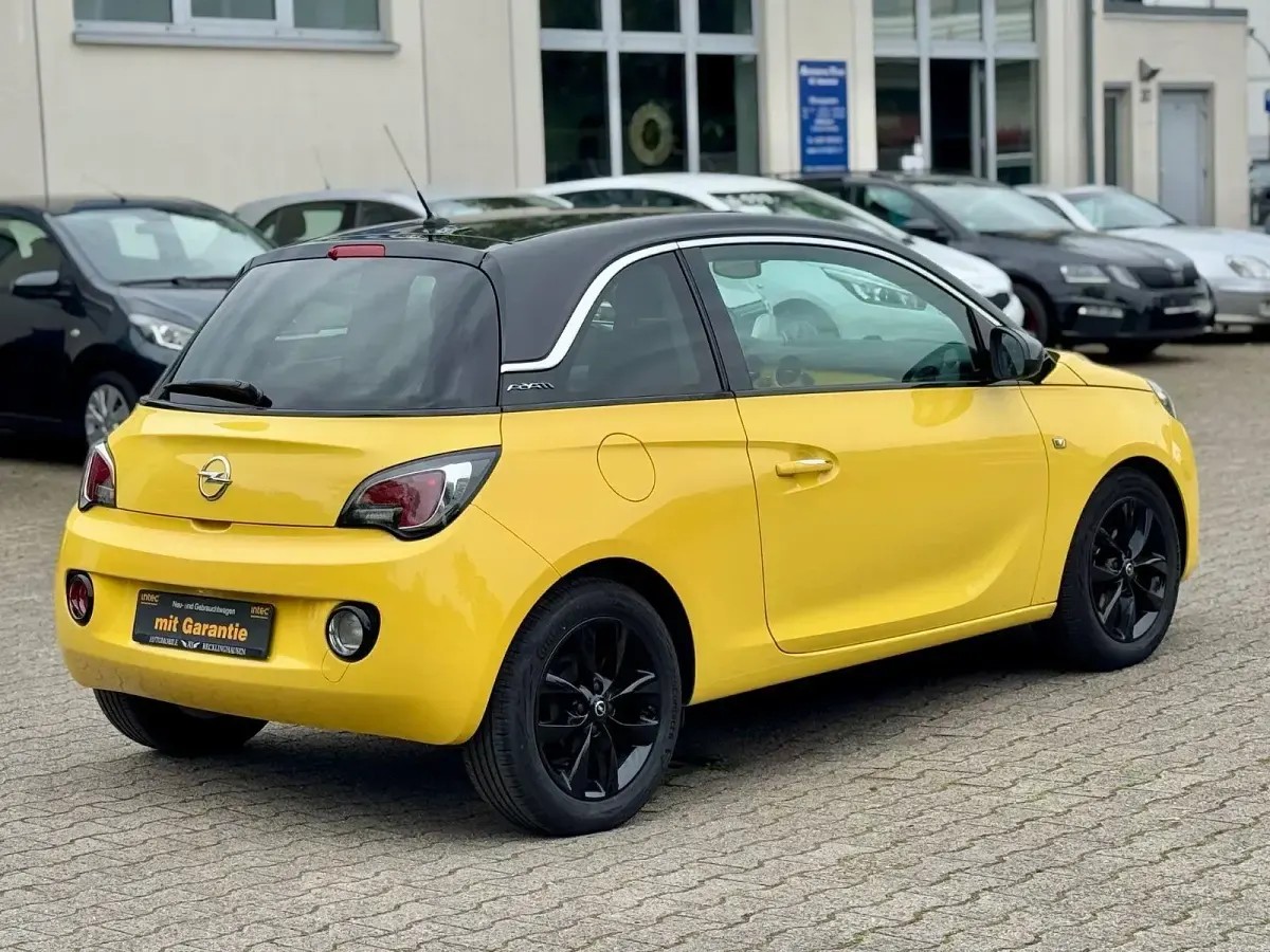 Gebraucht Opel Adam Design Edition 87 PS (63 kW) 2014 Gelb Kleinwagen