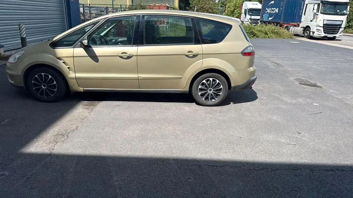 Gebraucht Ford S-MAX S 170 PS (125 kW) 2006 Gelb Van / Kleinbus