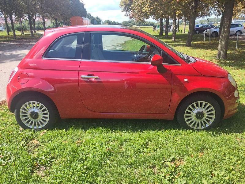 Rot Gebraucht 2014 Fiat 500 Lounge Kleinwagen | 3.900 € (Superpreis) - Bild 1/4