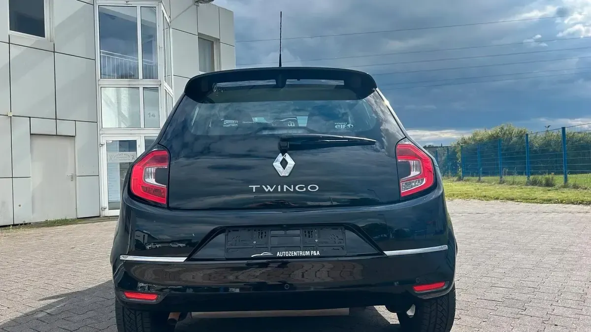 Gebraucht Renault Twingo Intens 92 PS (67 kW) 2019 Schwarz Kleinwagen