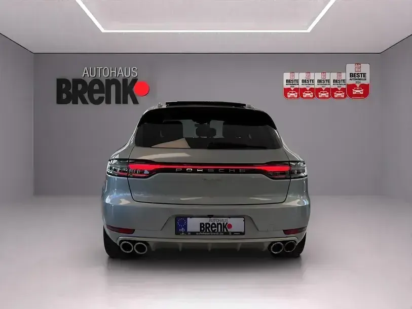 Gebraucht Porsche Macan 245 PS (180 kW) 2020 Dolomitsilbermetallic SUV