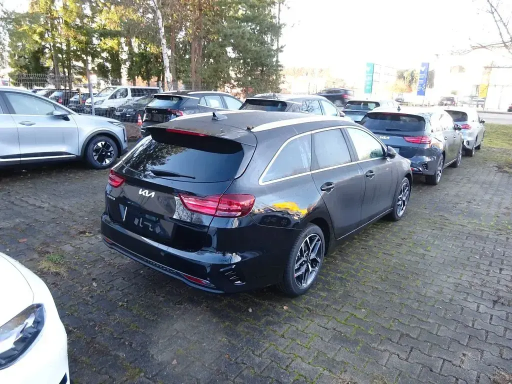 Gebraucht Kia Ceed Sportswagon Style 140 PS (102 kW) 2025 Schwarz Kombi