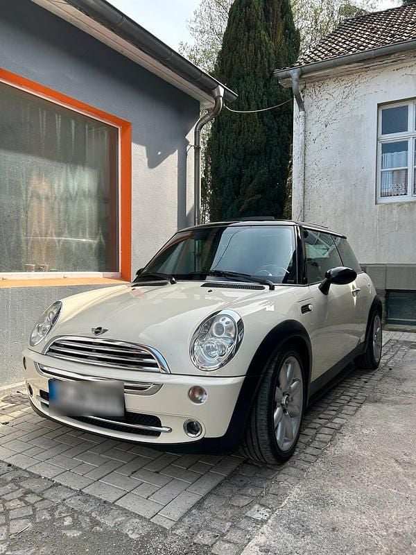 Used Mini Cooper 116 HP (85 kW) 2006 Beige Hatchback