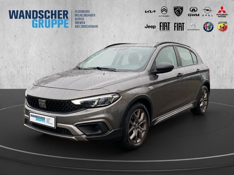 Grauschwarz Gebraucht 2021 Fiat Tipo Cross Limousine | 11.990 € (Guter Preis) - Bild 1/4