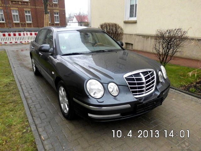 Gebraucht Kia Opirus 203 PS (149 kW) 2004 Blau metallic Limousine