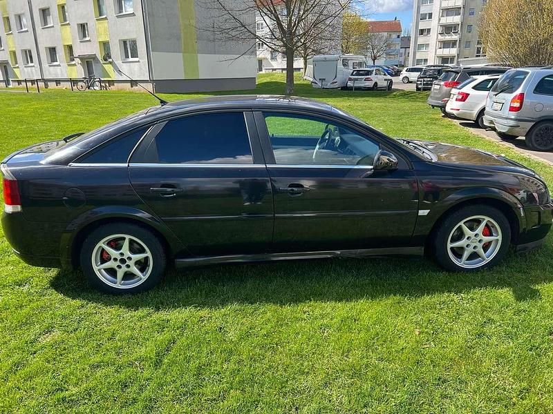 Gebraucht Opel Vectra 147 PS (108 kW) 2002 Schwarz Limousine