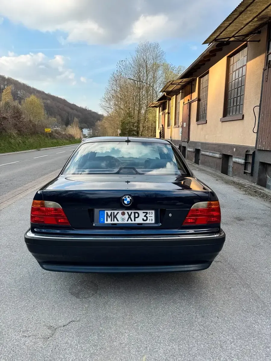 Gebraucht BMW 728 193 PS (141 kW) 1999 Blau Limousine