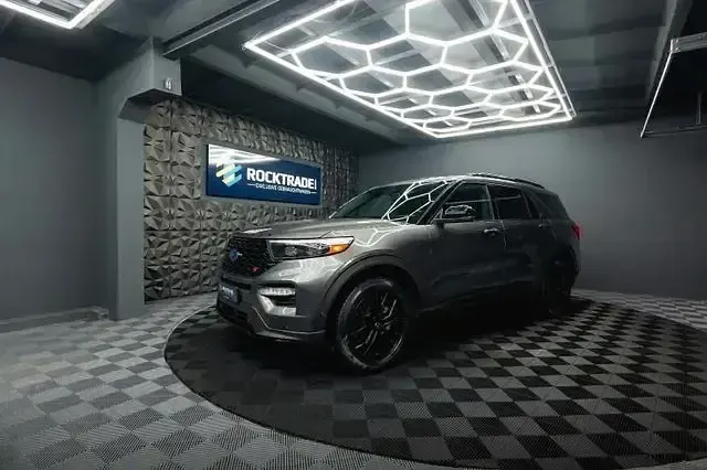 Usado Ford Explorer ST-Line 407 CV (299 kW) 2020 Gris SUV