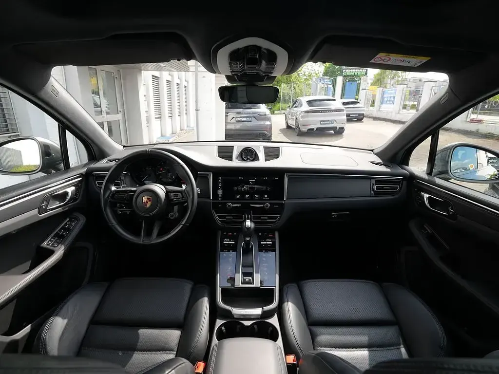 Usata Porsche Macan 265 CV (194 kW) 2023 Nero SUV