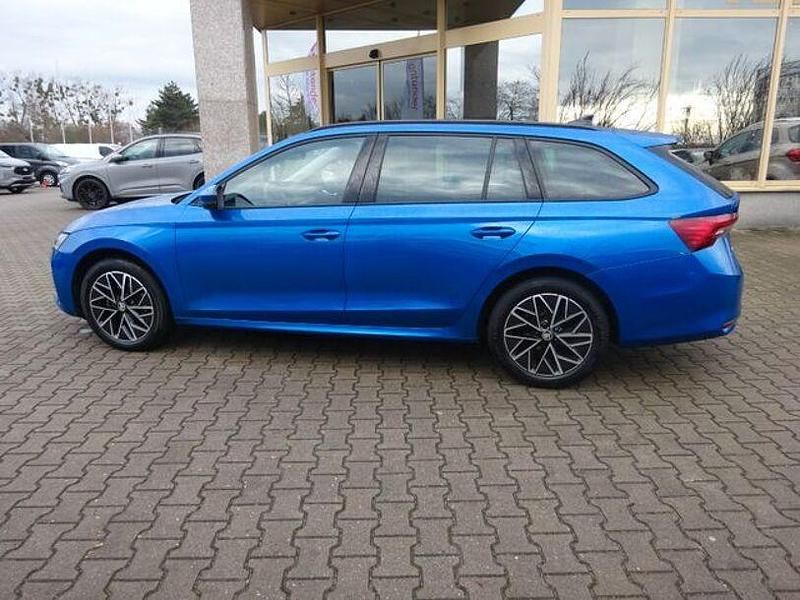 Gebraucht Skoda Octavia Selection 150 PS (110 kW) 2025 Blau Limousine