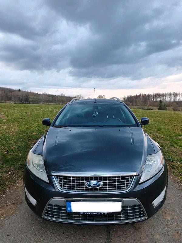Gebraucht Ford Mondeo Titanium 140 PS (102 kW) 2008 Grau Kombi