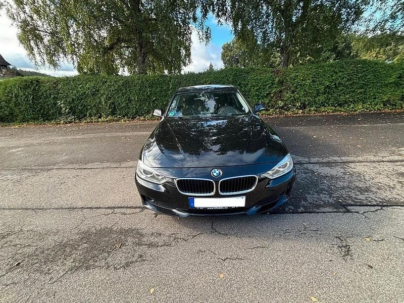 Gebraucht BMW 316 116 PS (85 kW) 2014 Schwarz Kombi