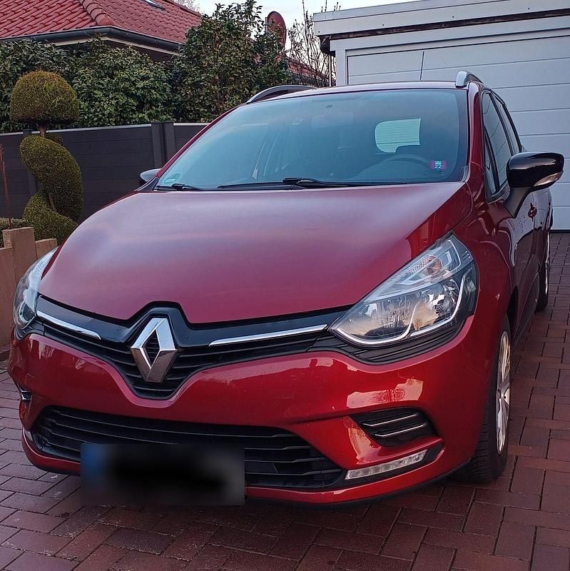 Gebraucht Renault Clio IV LIMITED 73 PS (53 kW) 2017 Rot Kleinwagen
