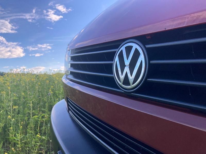 Gebraucht VW T4 139 PS (102 kW) 2000 Rot Van