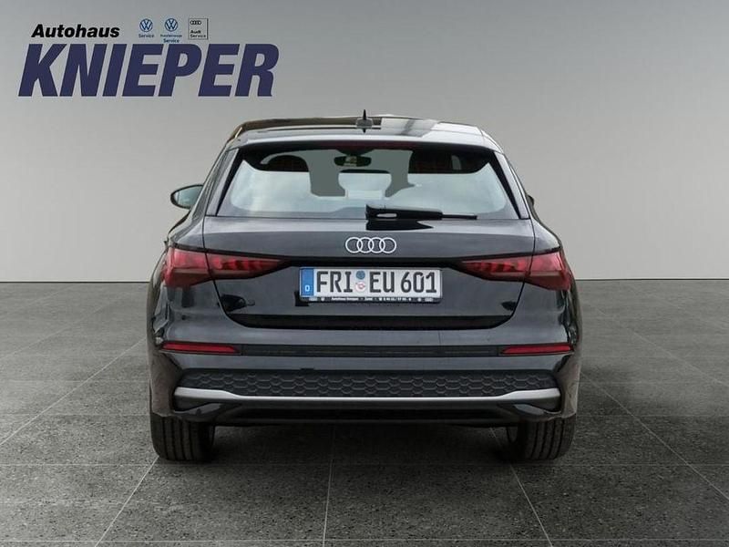 Gebraucht Audi A3 Advanced Plus 150 PS (110 kW) 2025 Brillantschwarz Limousine